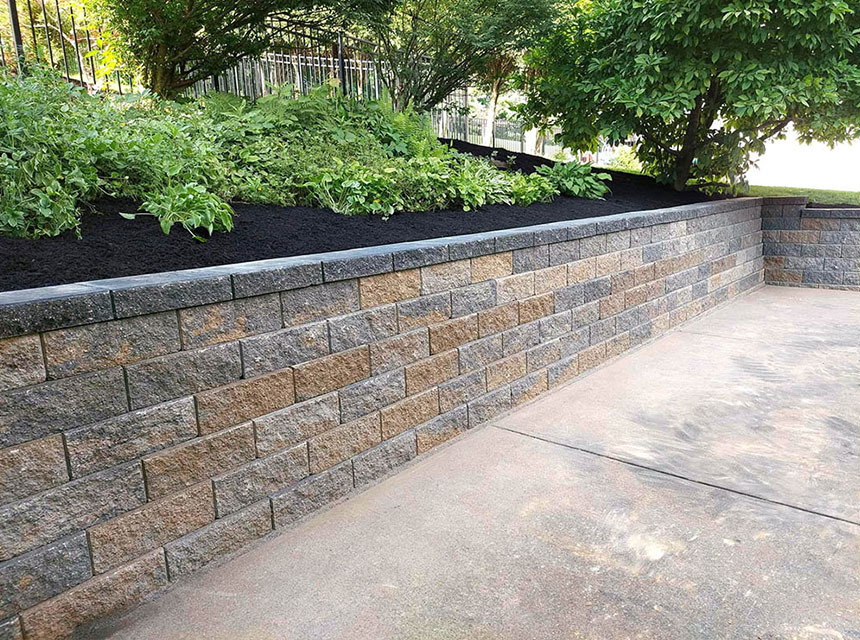 McGinn Landscaping - Versa-Lok Allegheny Blend